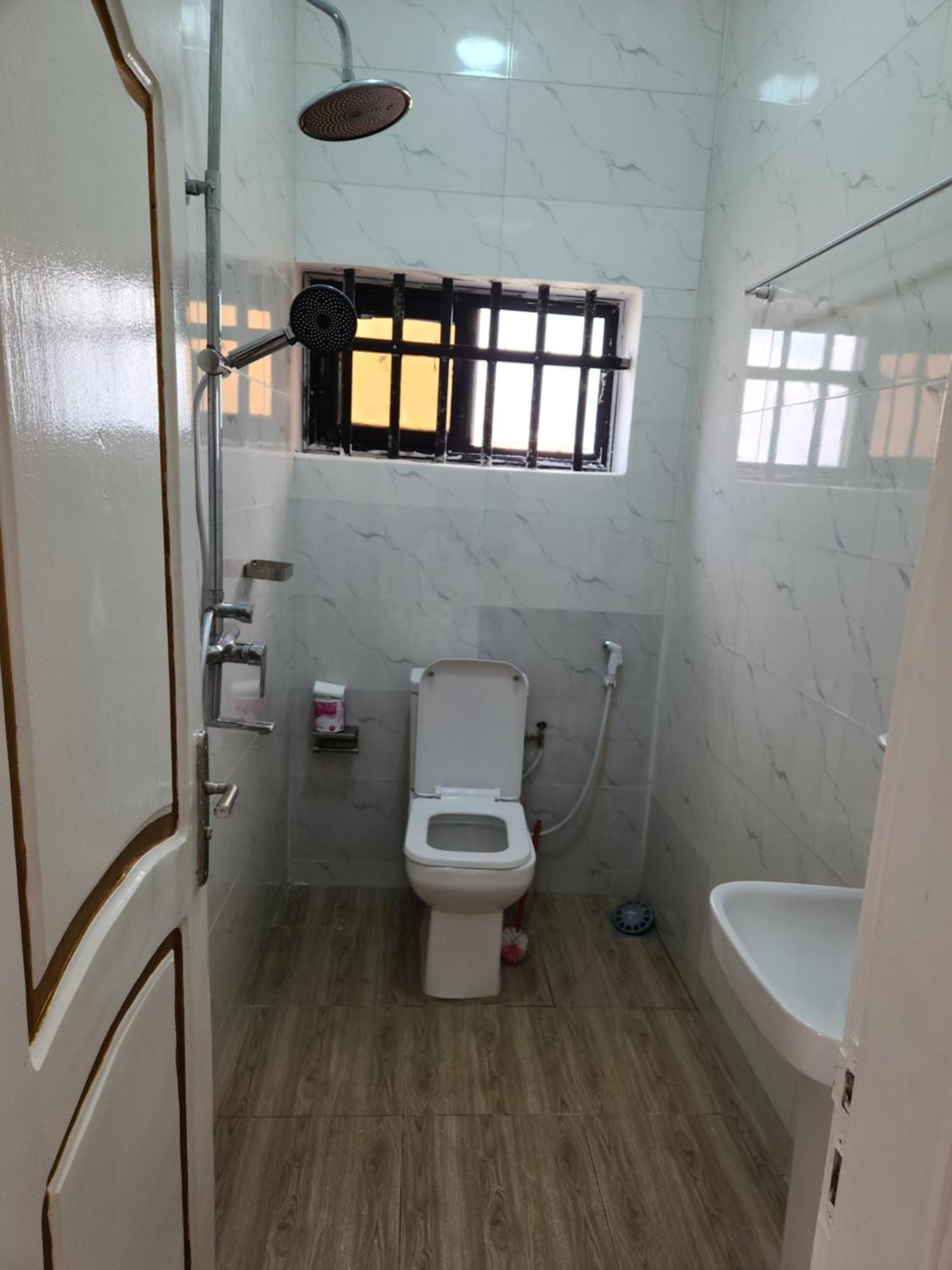 Ferienwohnung Chez Gero Cotonou Exterior foto